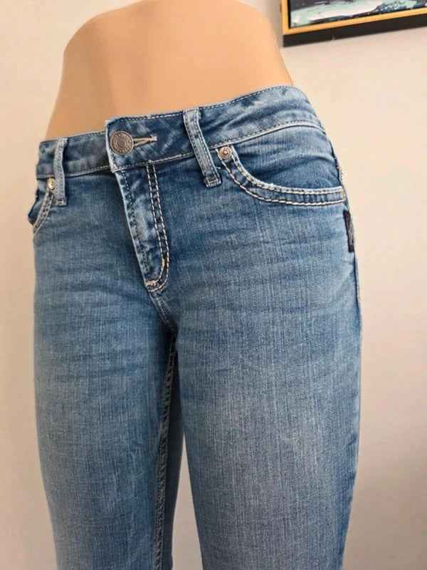 Vintage Y2K Silver Jeans Co Low Rise Bootcut Jeans UK Size 8 petite