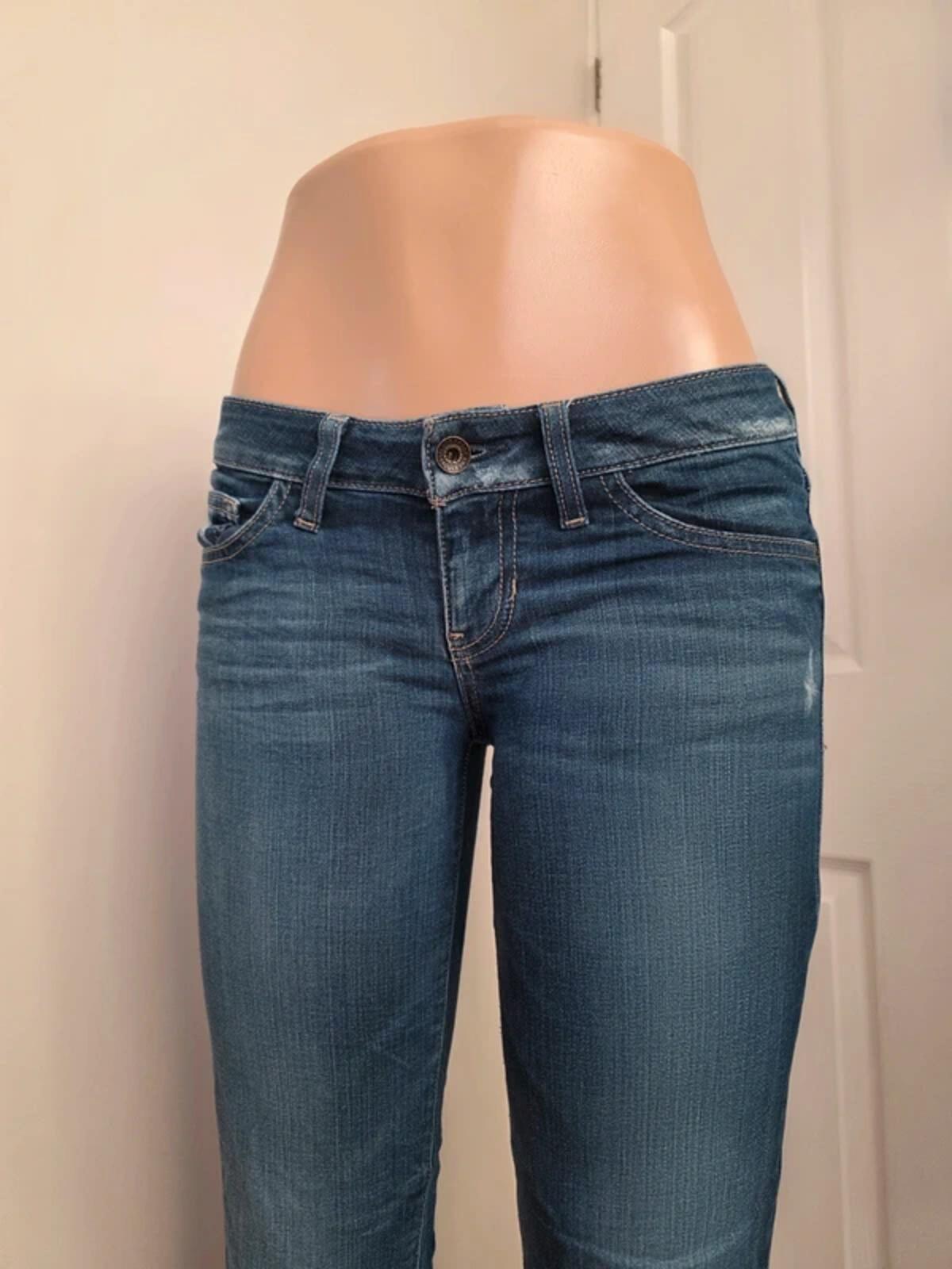 Guess Low Rise Straight Vintage Y2K Jeans UK Size 6/8