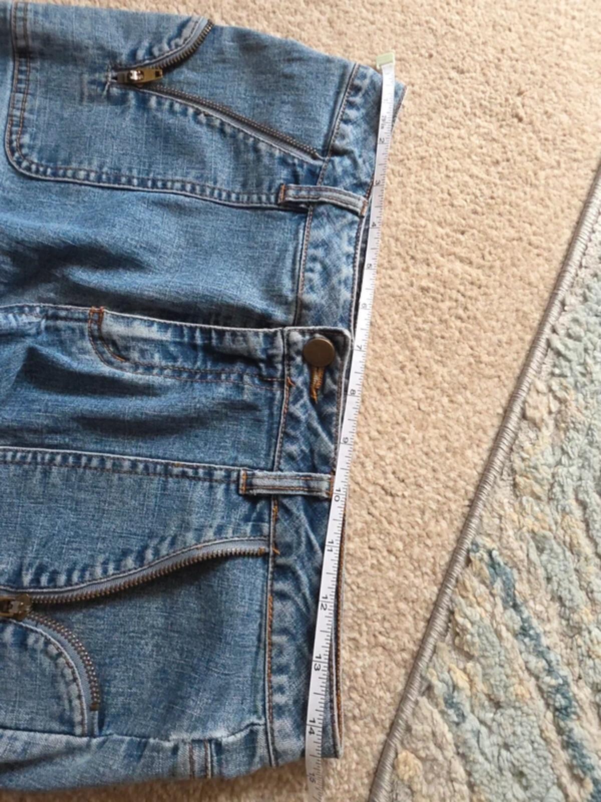 Capucino Mid Rise Flared Jeans UK Size 6/8 Petite
