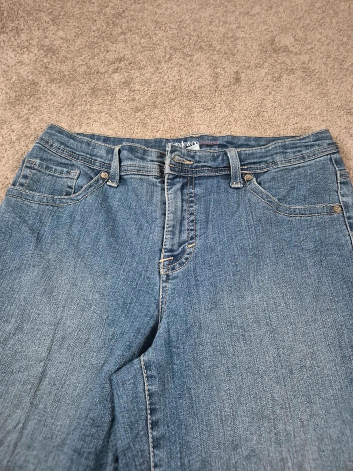 Vintage Y2K Style & Co Denim Mid Rise Capri Jeans – UK 8 (23| inseam) |
