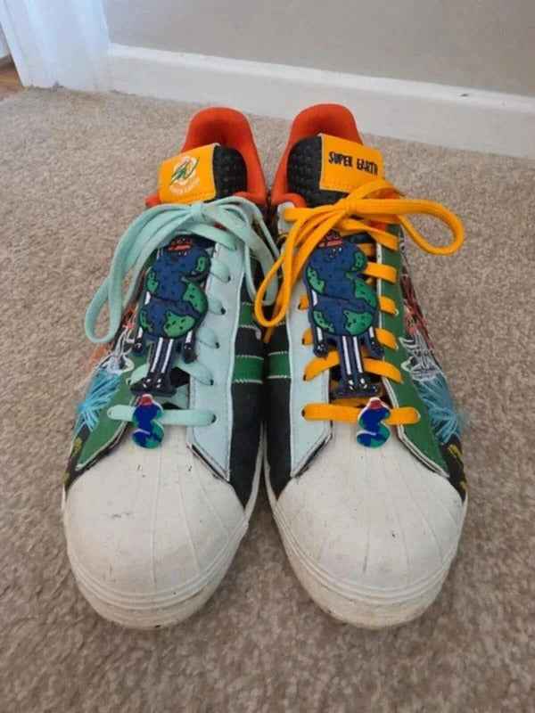 Adidas Super Earth Trainers UK 9 Rare Colourful Embroidered