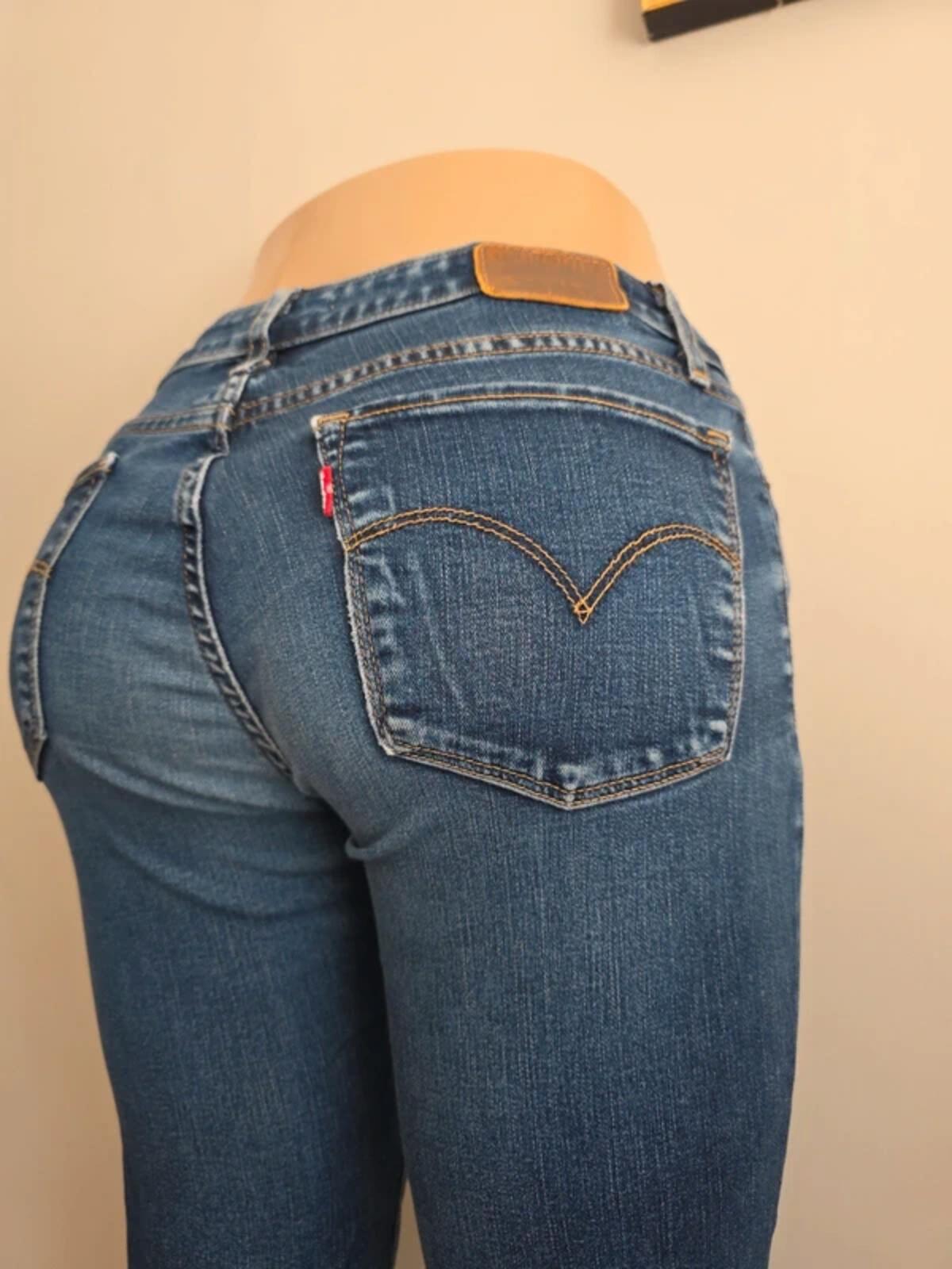 Levi's Low Rise Bootcut Vintage Y2K Jeans UK Size 6