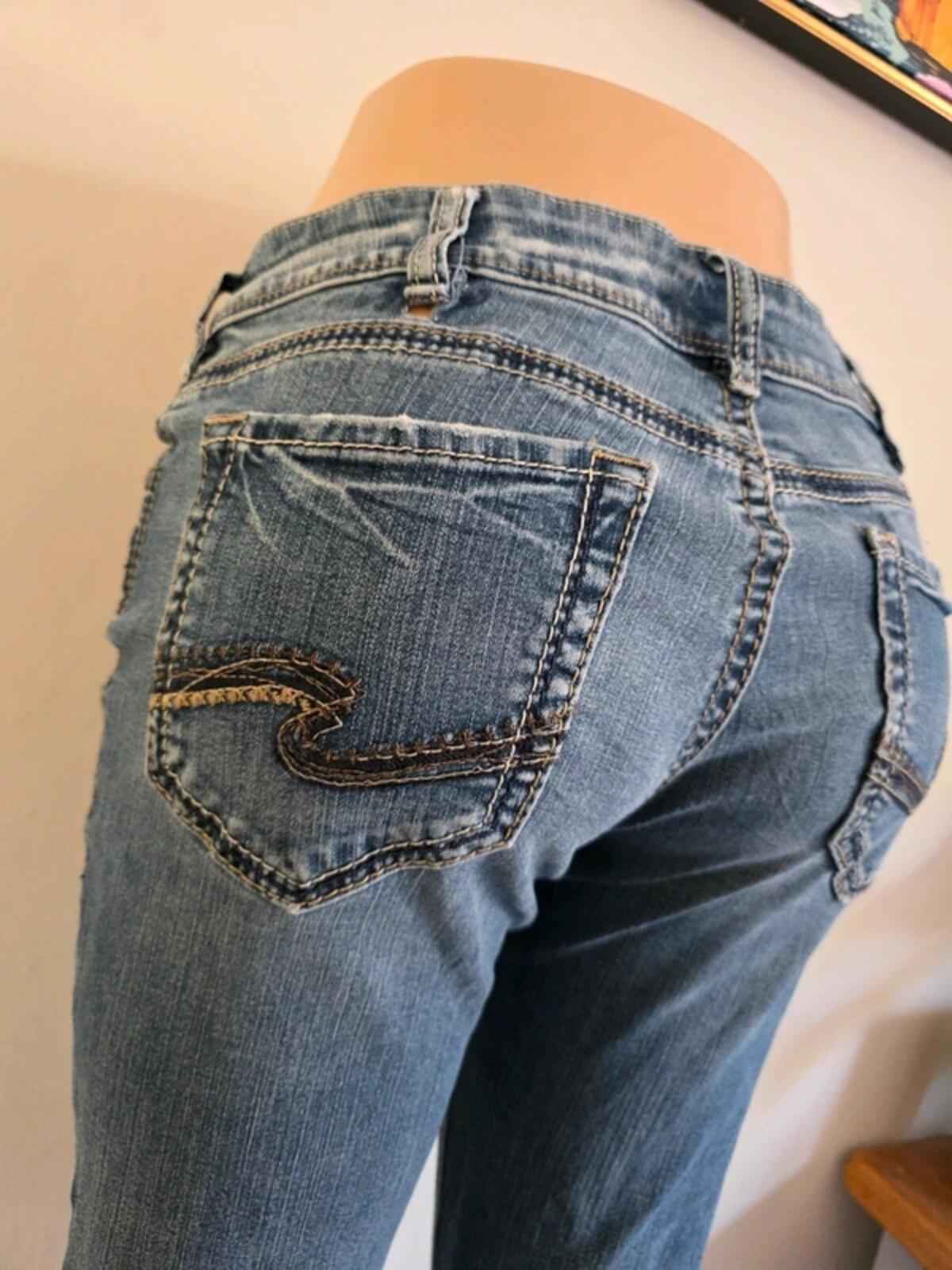 Silver Jeans Mid Rise Slim Bootcut Jeans UK Size 12