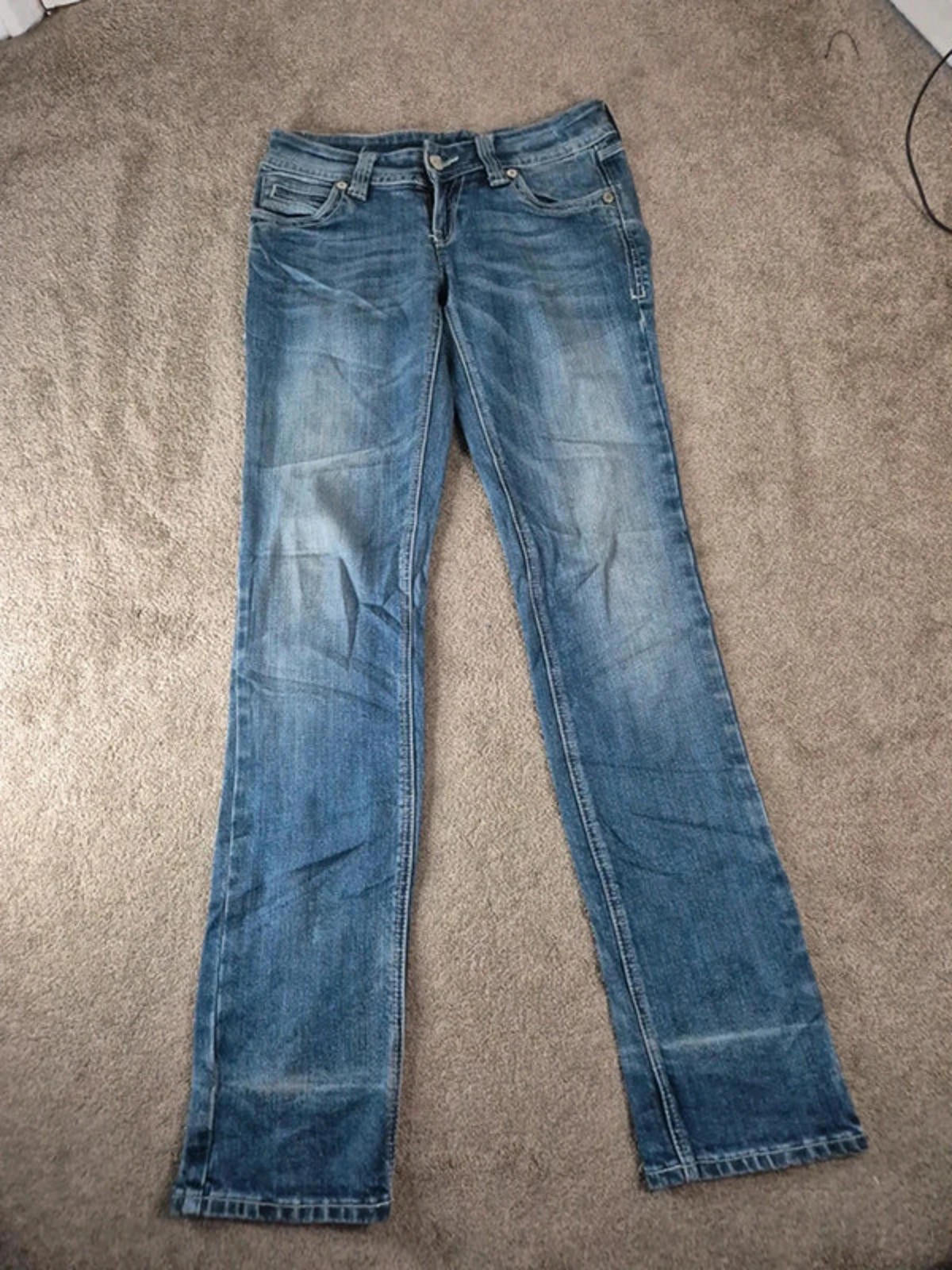 Vintage Y2K Rhinestone Low Rise straight Jeans – UK 10/12