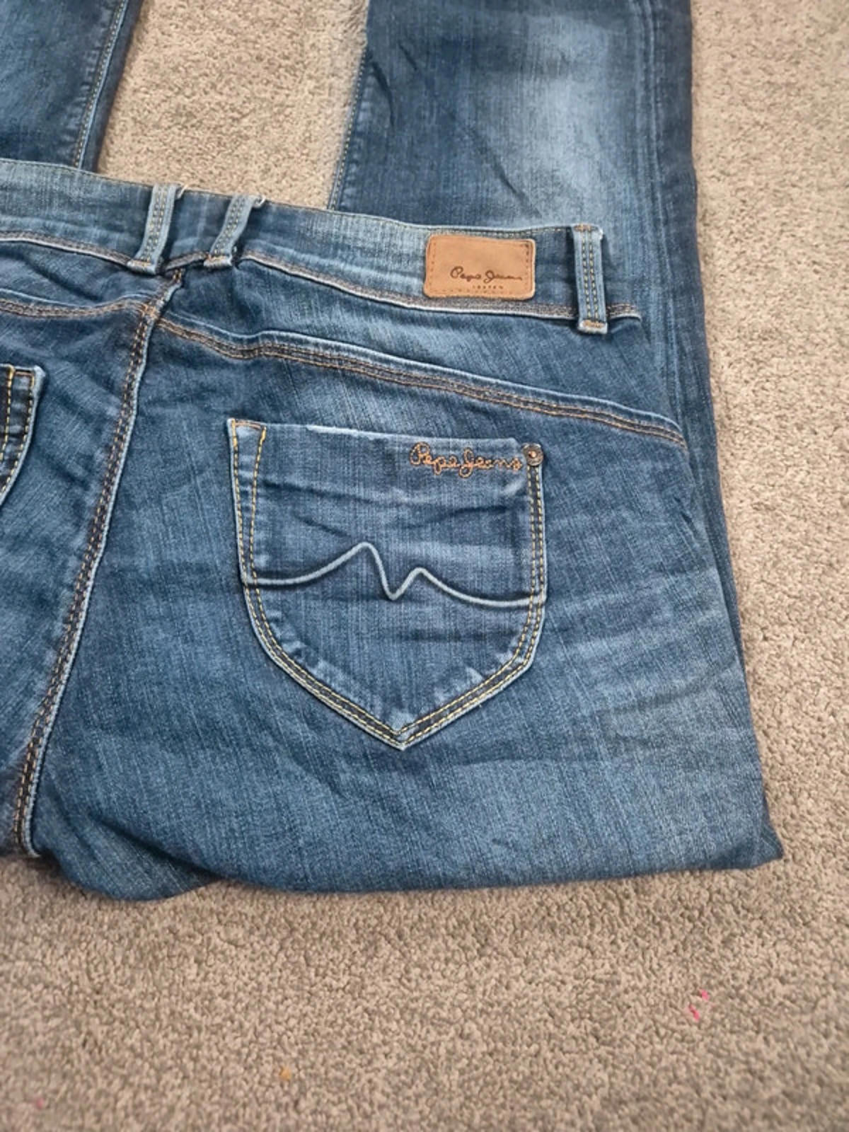 Vintage Y2K Pepe Jeans Low Rise Bootcut Denim – UK 8 (31| inseam) |