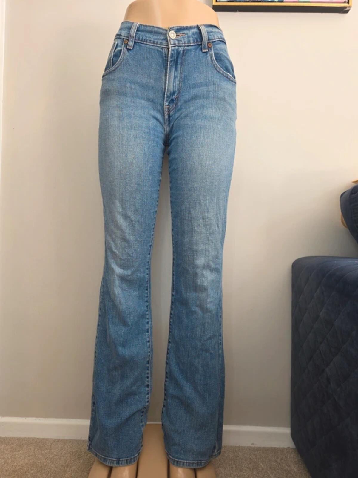 Levi's 515 Mid Rise Bootcut Jeans UK Size 10 Very Tall