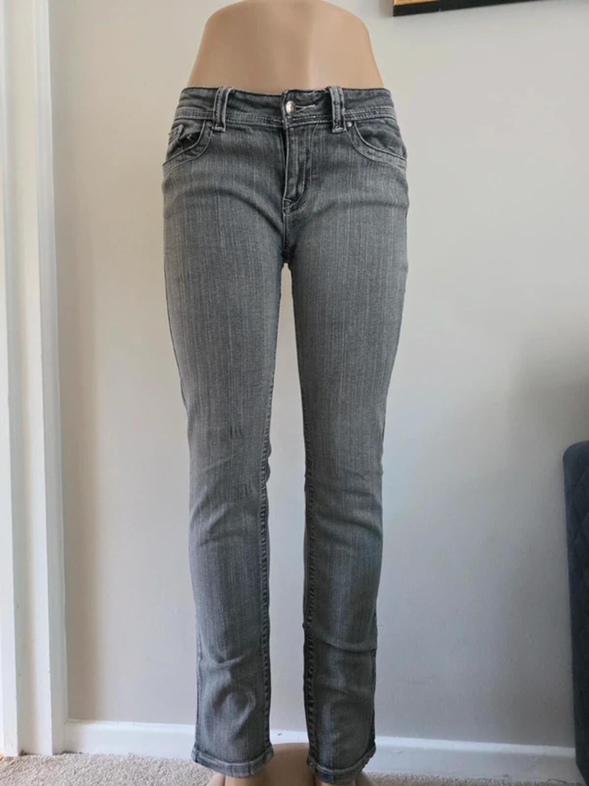 Red Rivet Low Rise Straight Slim Vintage Y2K Jeans UK Size 10
