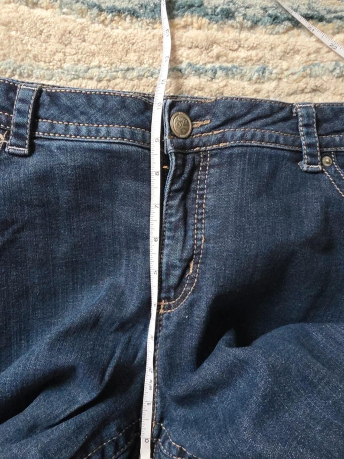 Lee Mid Rise Bootcut Vintage Y2K Jeans UK Size 16/18 Petite