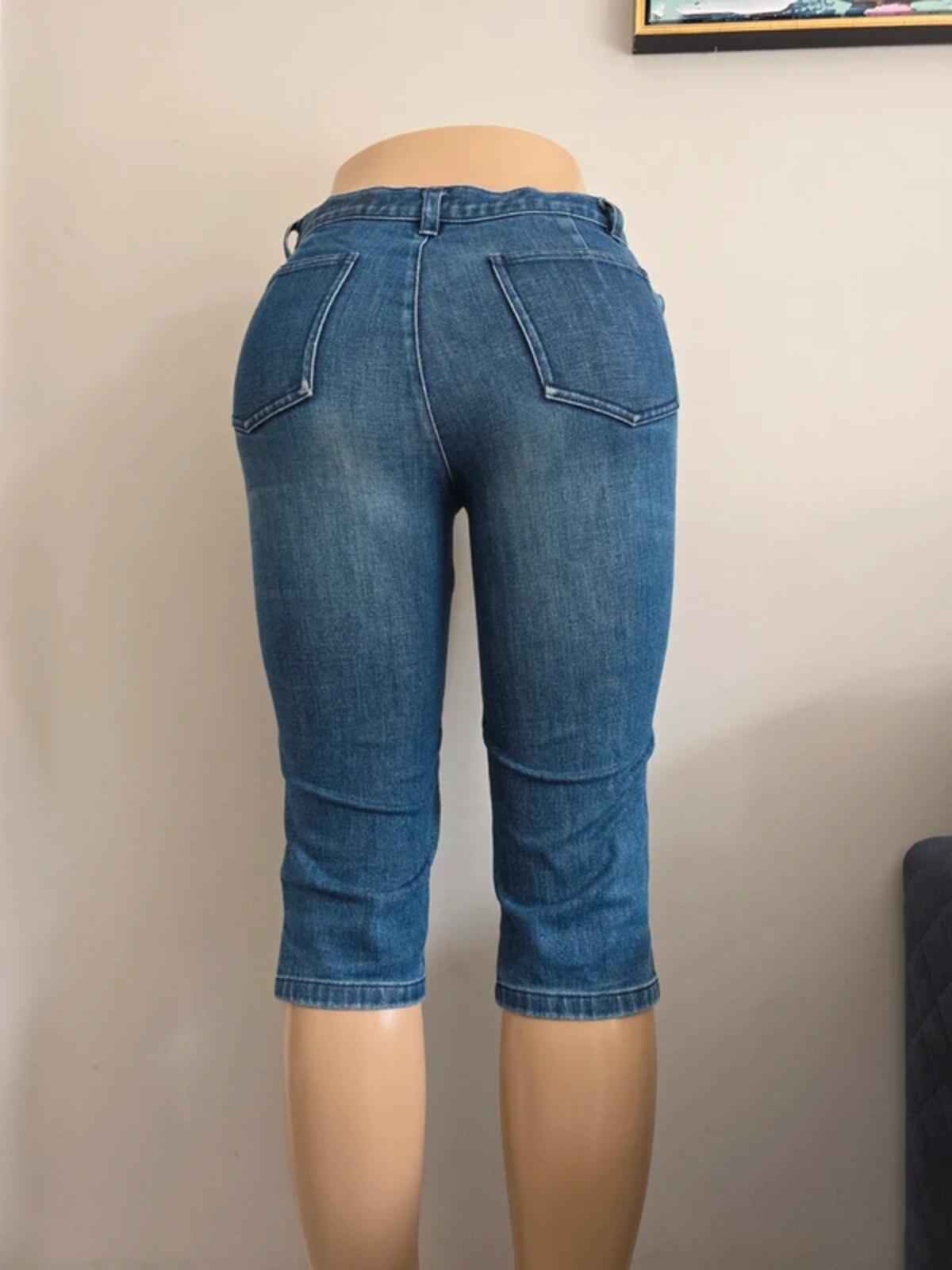 Uniqlo Mid Rise Capri Jeans UK Size 4