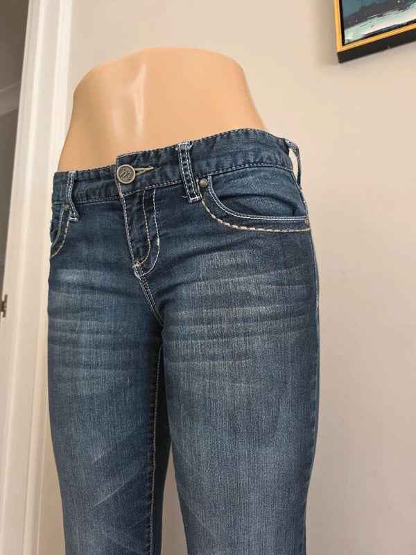 Maurices Low Rise Bootcut Vintage Y2K Jeans UK Size 6/8 Petite