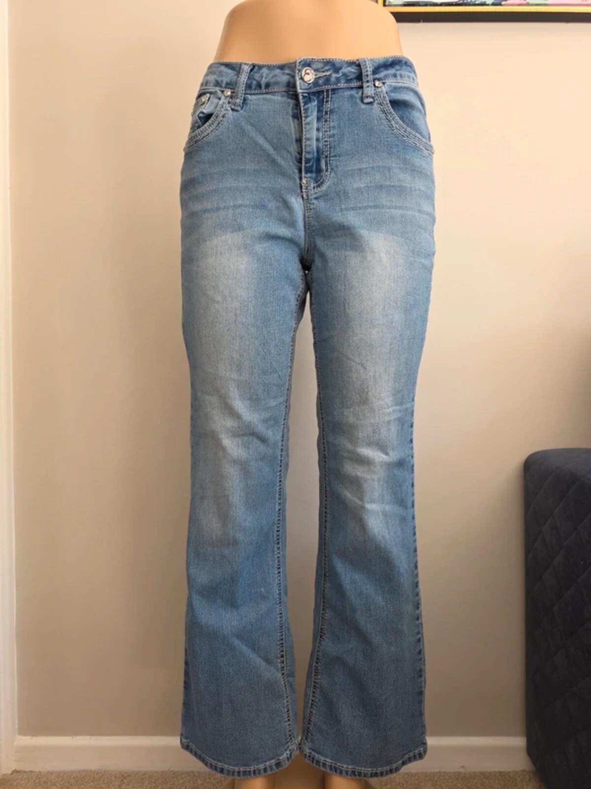 Earl Petite Mid Rise Bootcut Vintage Y2K Jeans UK Size 12