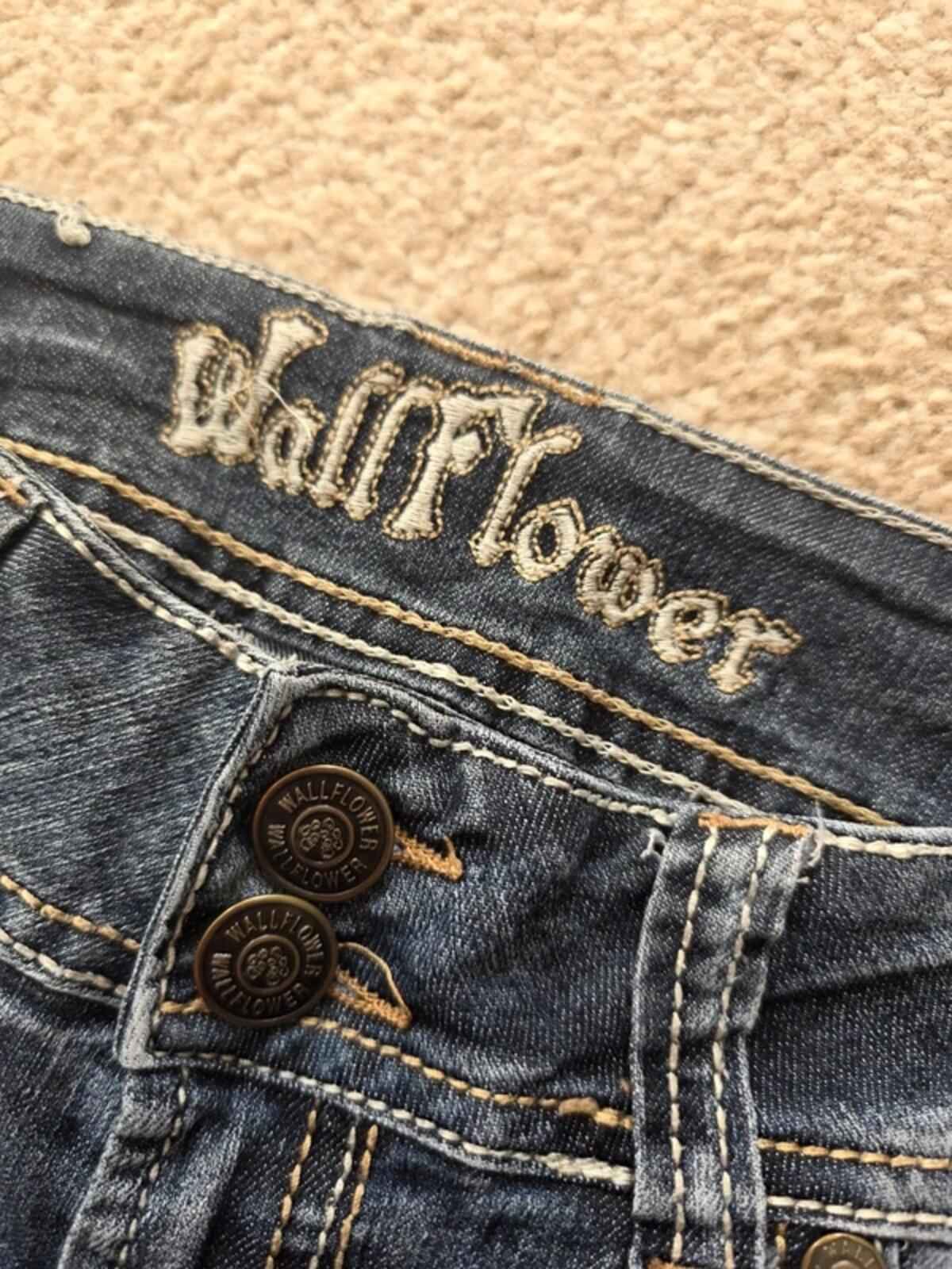 Vintage Y2K Wallflower low Rise Skinny Jeans UK Size 8/10