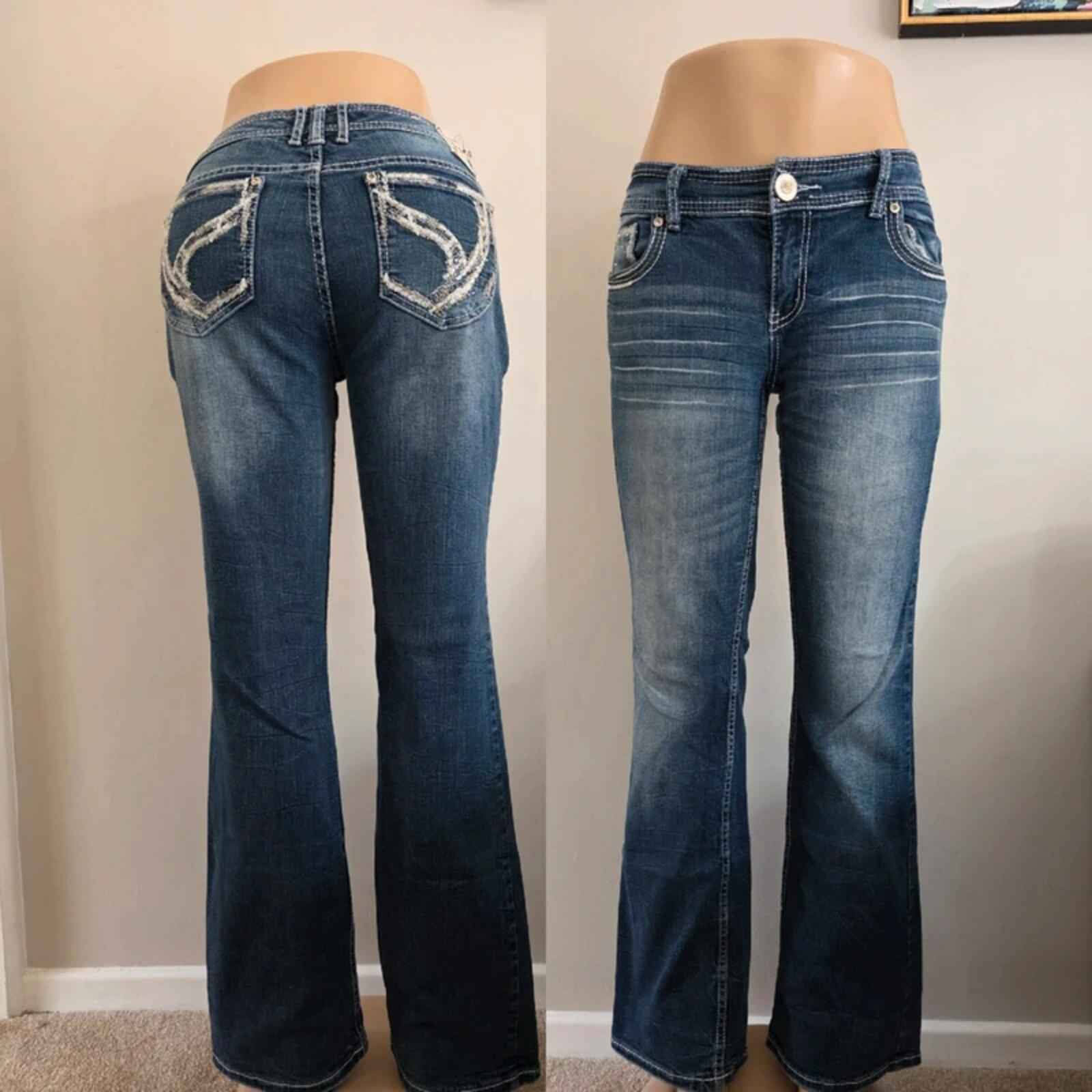 Ariya Jeans Low/Mid Rise Bootcut Jeans UK Size 14