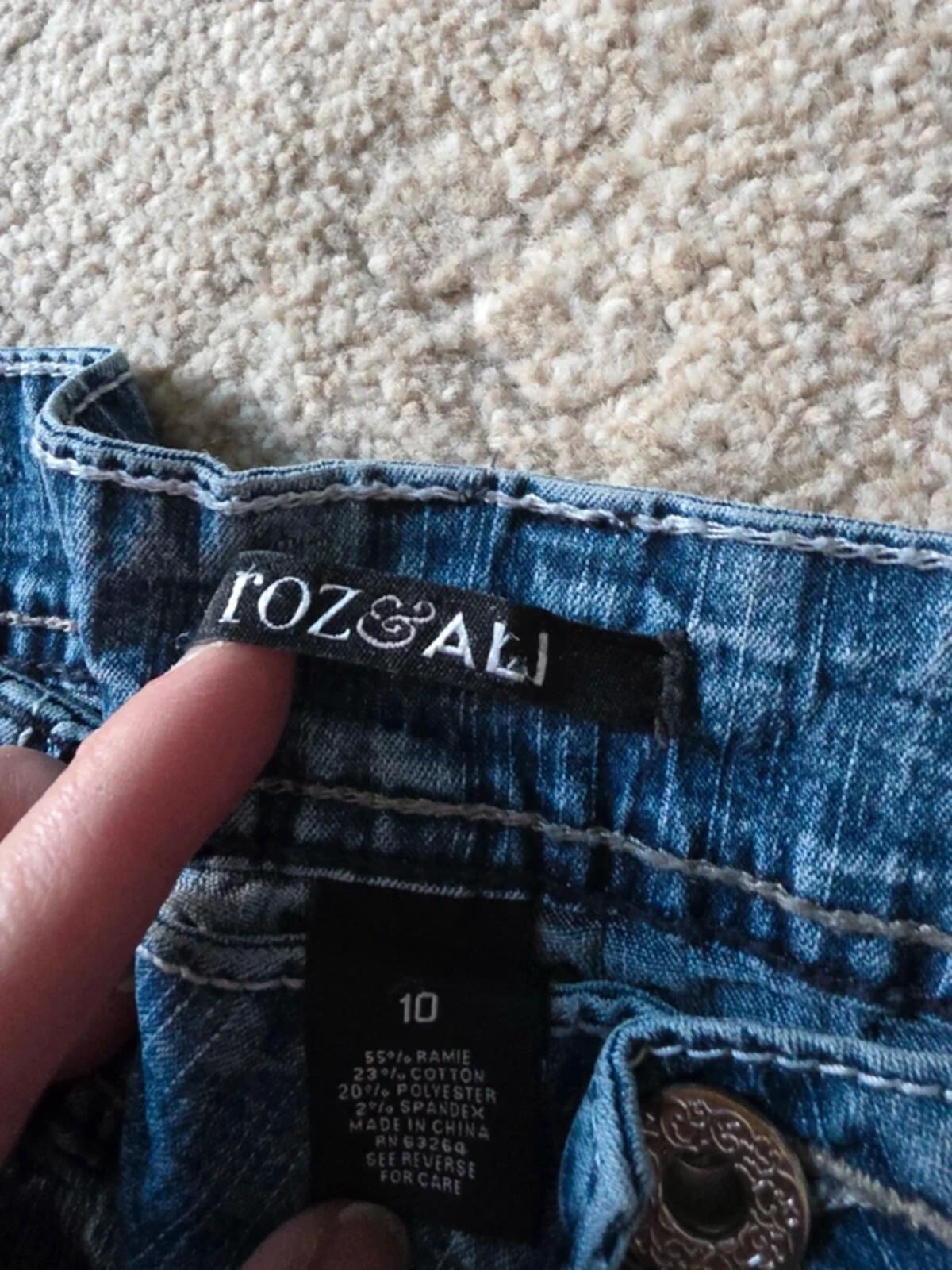Roz & Ali Mid Rise Straight Vintage Y2K Jeans UK Size 12