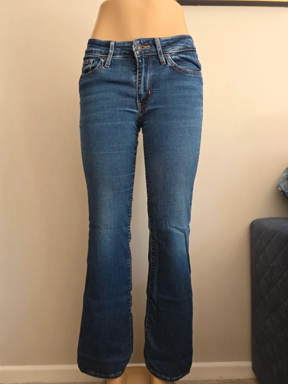 Levi's Low Rise Bootcut Vintage Y2K Jeans UK Size 6