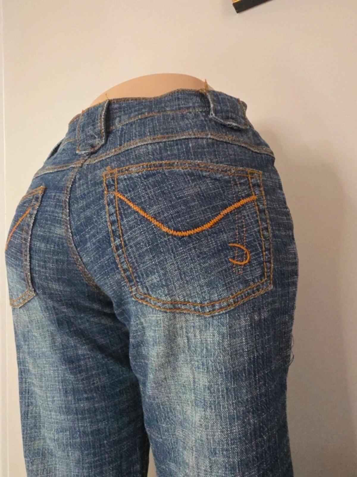 Crest Jeans Mid Rise Bootcut Jeans UK Size 12