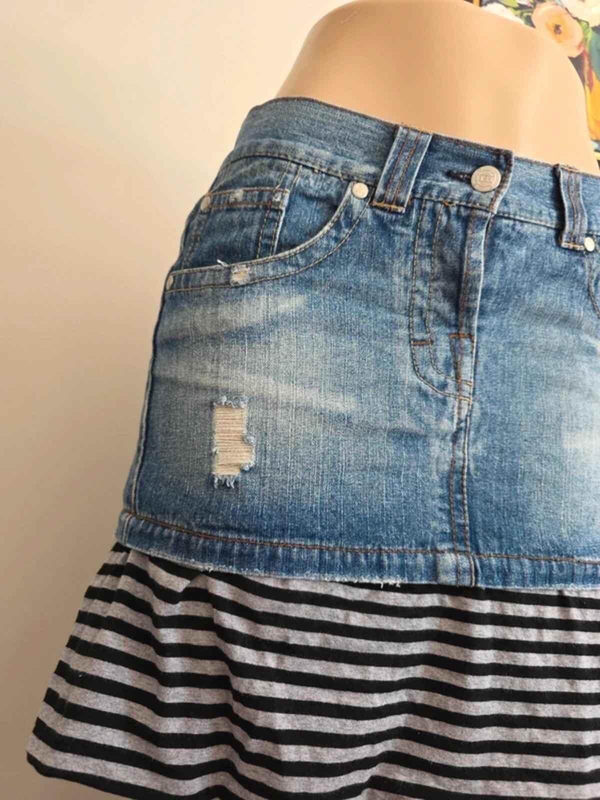 Terranova Vintage Y2K Low Rise Denim Mini Skirt UK Size 8/10
