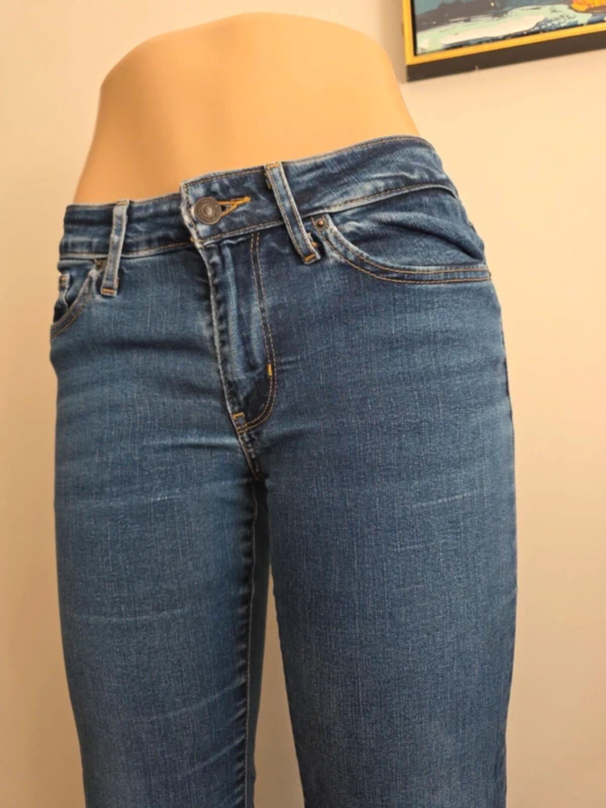 Levi's Low Rise Bootcut Vintage Y2K Jeans UK Size 6