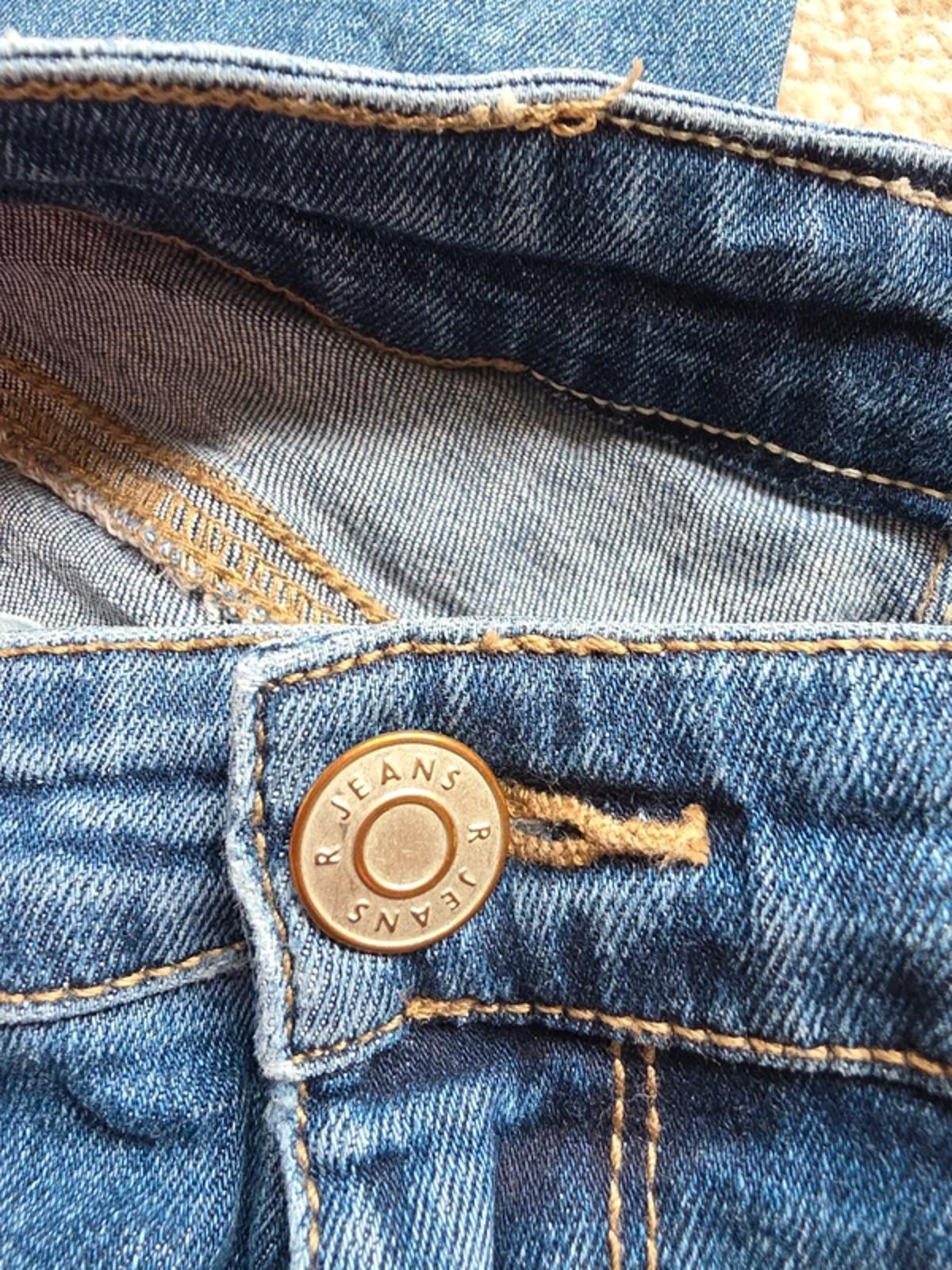 Vintage Y2K R Jeans Low Rise Bootcut Jeans UK Size 8 Petite .