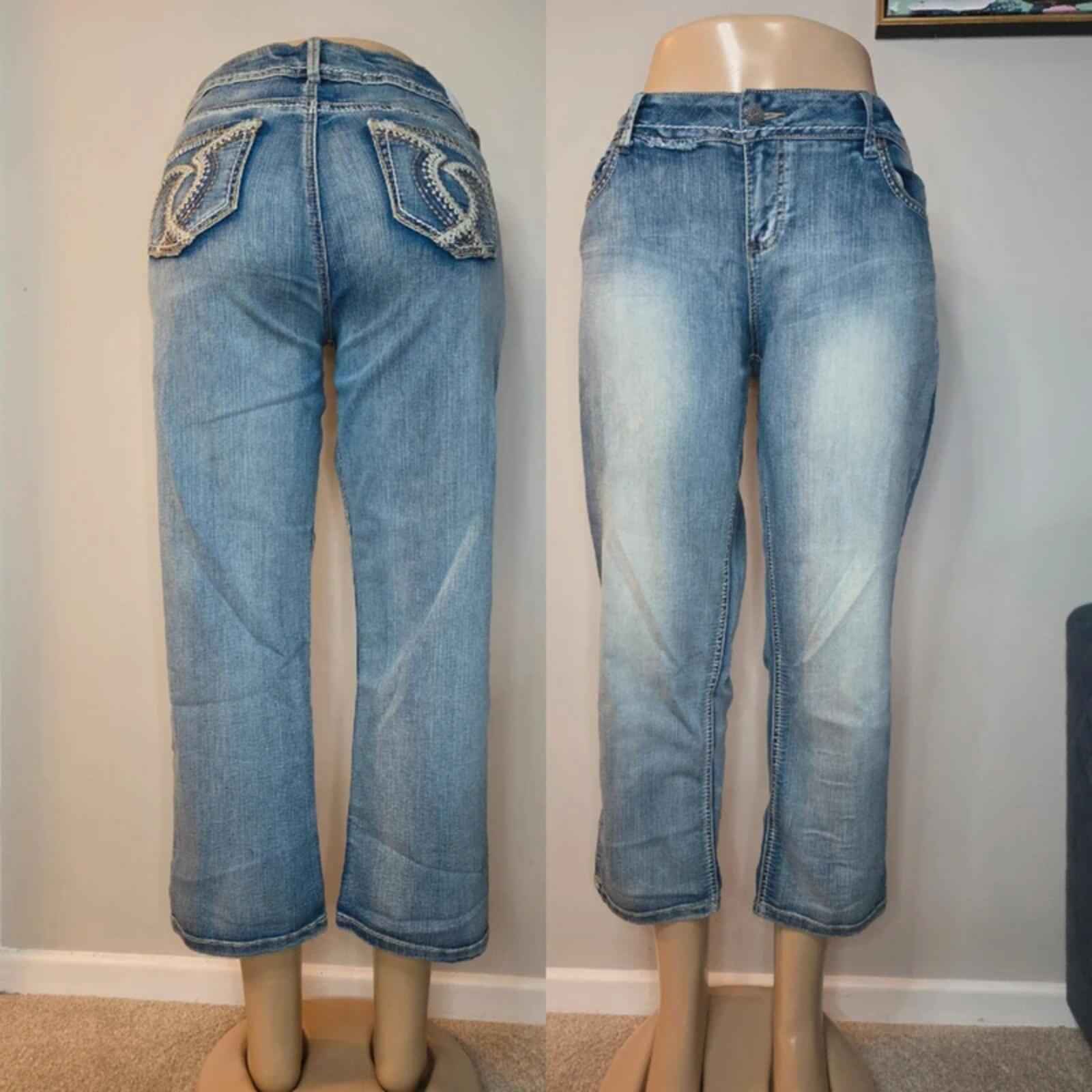 Maurices Mid Rise Capri Jeans UK Size 16/18 Vintage Y2K Plus Size