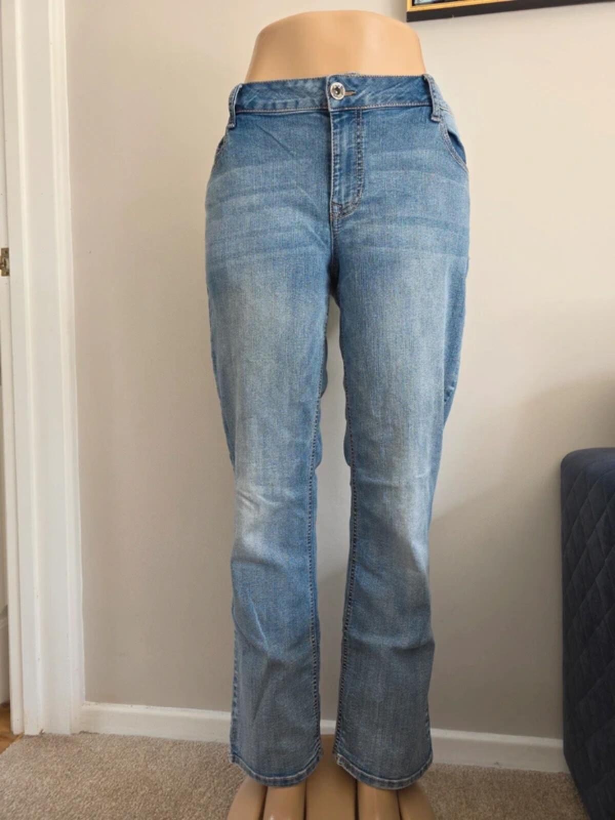 Natural Reflections Vintage Y2K Mid Rise Straight Jeans UK Size 18 Petite